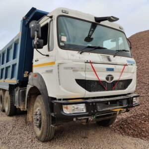tata-hyva-12-chakka-truck-rental-service